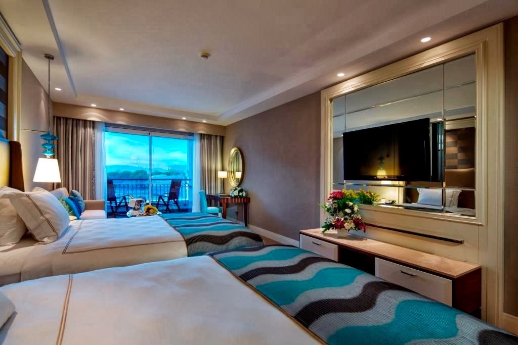 imagini hotel TITANIC BELEK